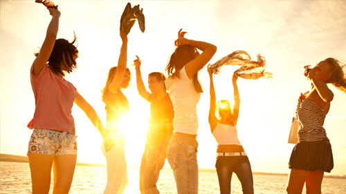 欧国联球队，各显神通争夺冠军宝座