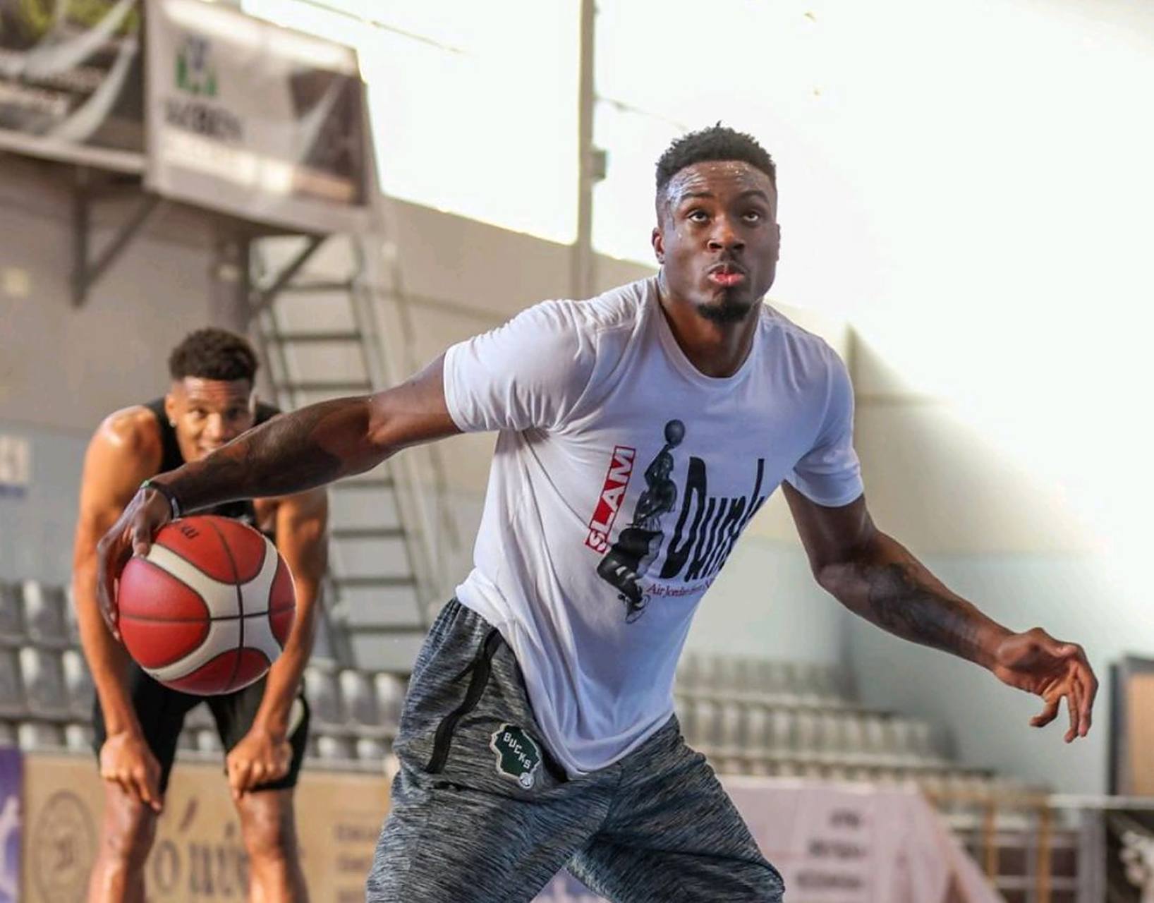 包含雷恩阵容调整,球员训练状态备受关注的词条 包含雷恩阵容调整,球员训练状态备受关注的词条