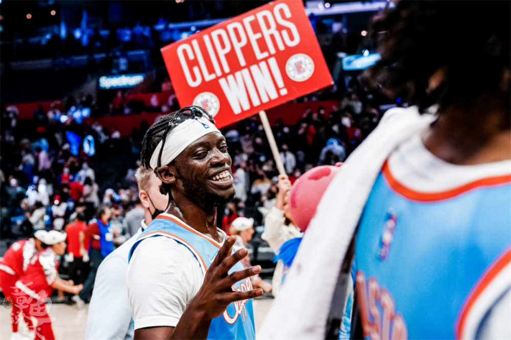 险象环生！比赛中的关键时刻的简单介绍