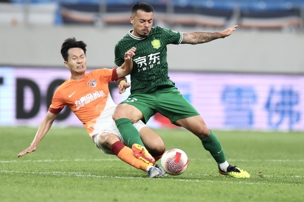 青岛海牛遭遇连败，保级形势岌岌可危