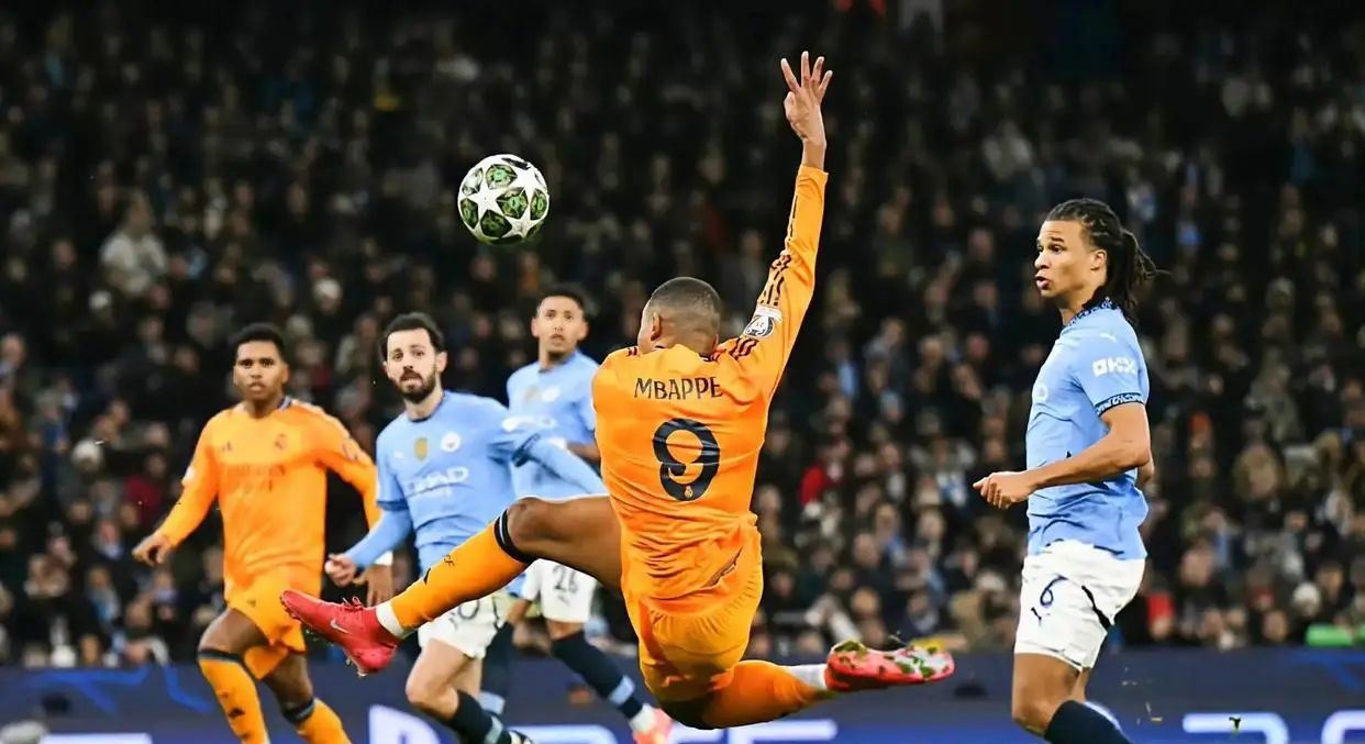 阿兰绝杀，里昂客场逆转皇马