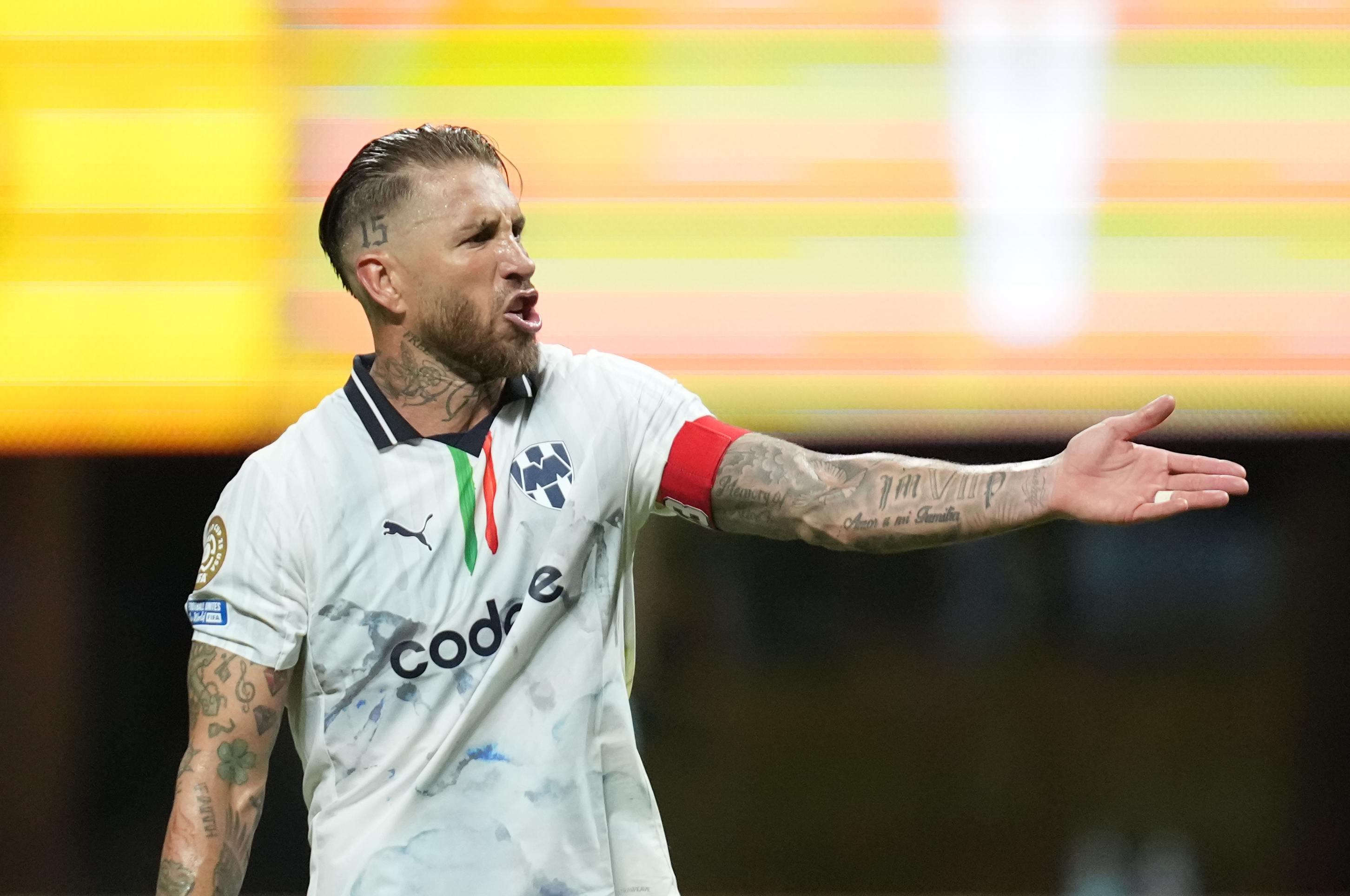 米兰体育链接-包含多特蒙德失分，晋级前景一片黑暗的词条