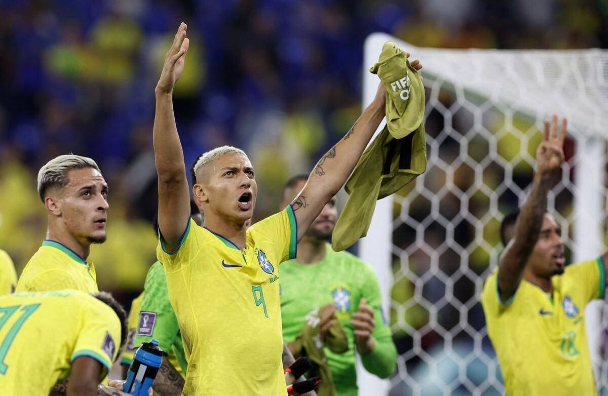 米兰体育官方登录入口-泰国球队壮志凌云，成功晋级下一轮